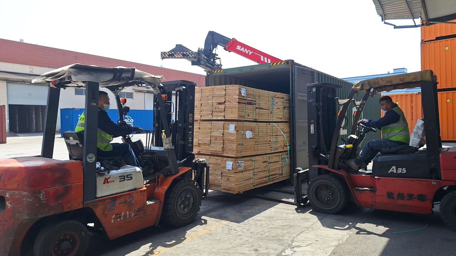 Operasional logistik